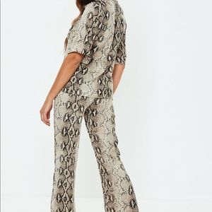 Misguided snakeskin set
